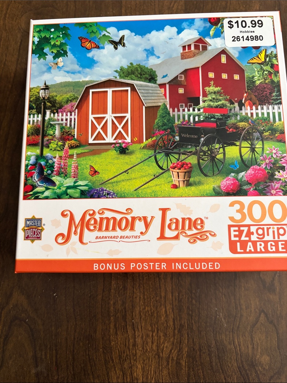 Memory Lane Barnyard Beauties 300-Piece Puzzle - Red & Green